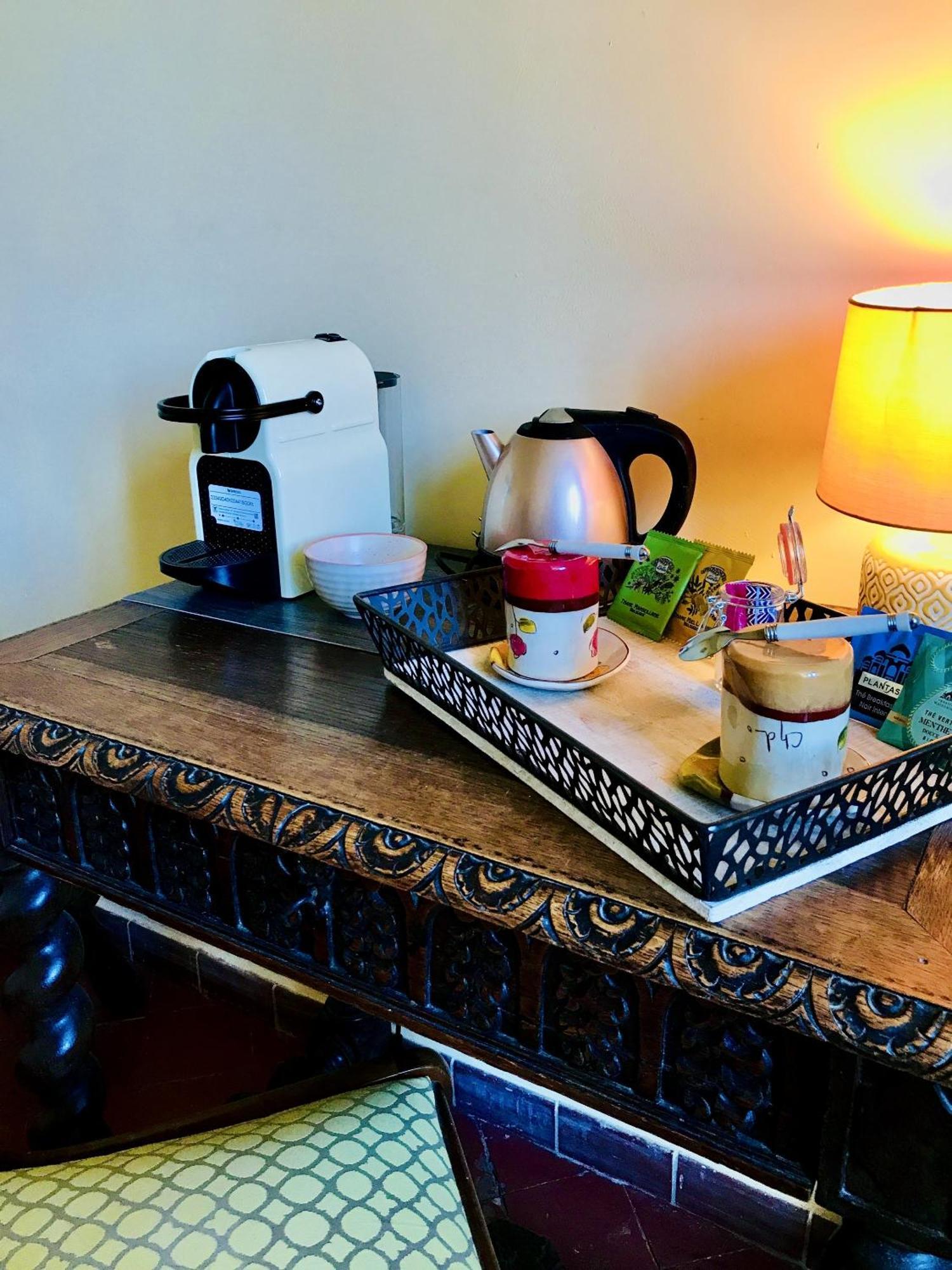 Hotel Fontaine des Magnarelles Althen-des-Paluds Camera foto